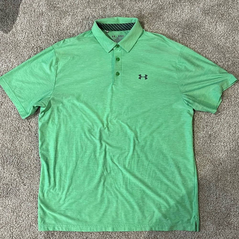 UA golf polo